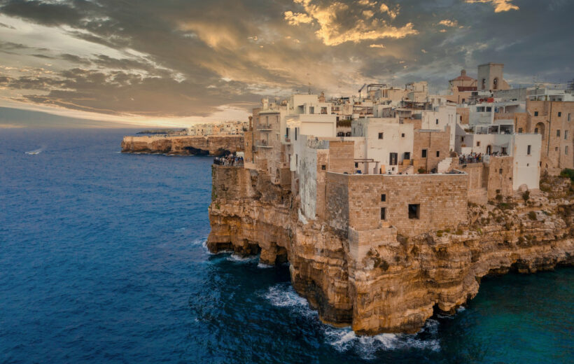 GRUPO UNEWORLD O MELHOR DA PUGLIA E ALBANIA<div class='subtitulo'>13 dias e 11 noites</div>